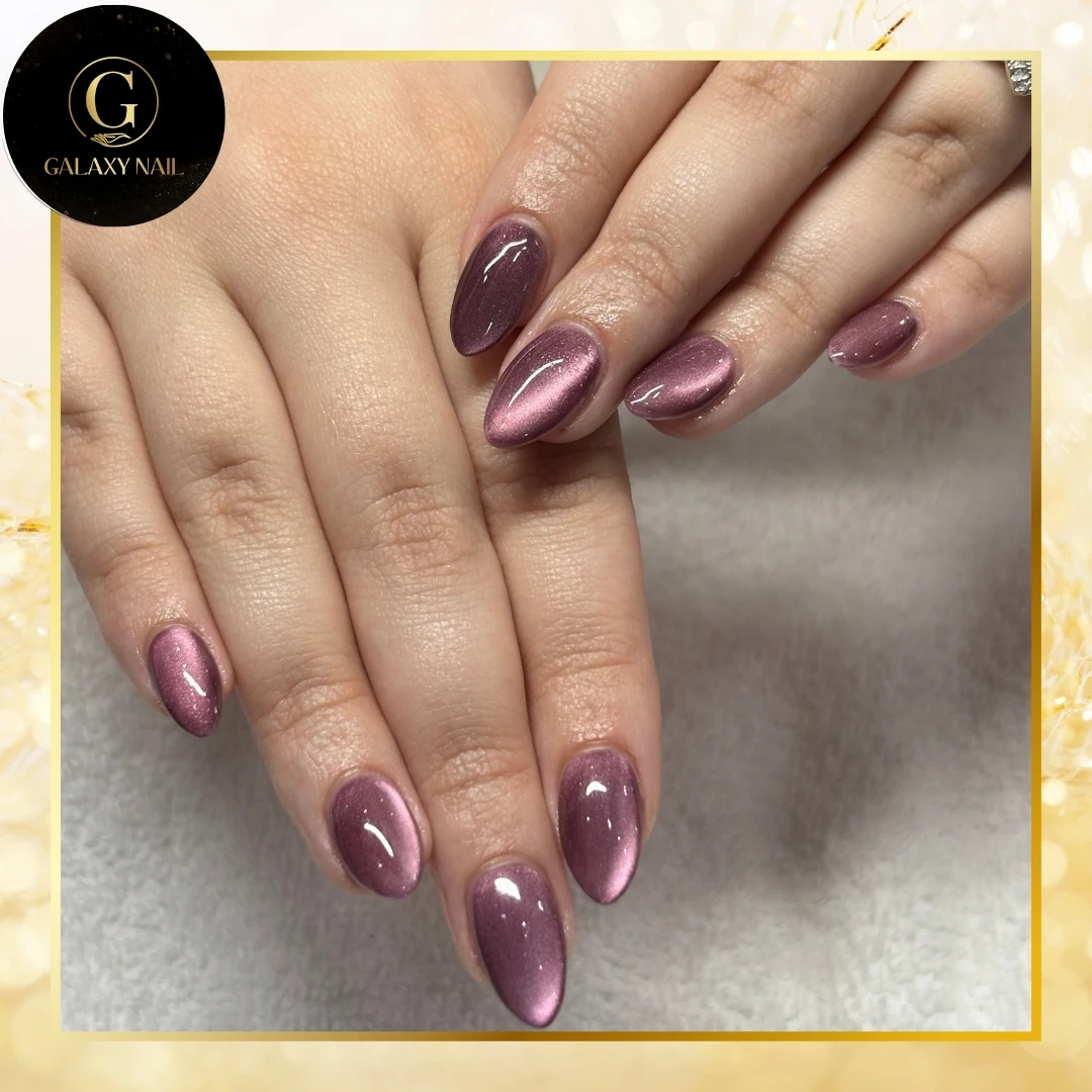 Nail Oct 01